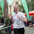 Der AOK-Firmenlauf in Wiedenbrück startete am Mittwoch mit einer schwungvollen Premiere. Knapp 400 Aktive beteiligten sich an dem 6,4-km-Lauf durch die Wiedenbrücker Altstadt. Diesmal ging es nicht darum, wer schnellster […]